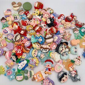 Random Mixed Character Resin Charms for DIY Jewelry, Hair Clips & Crafts